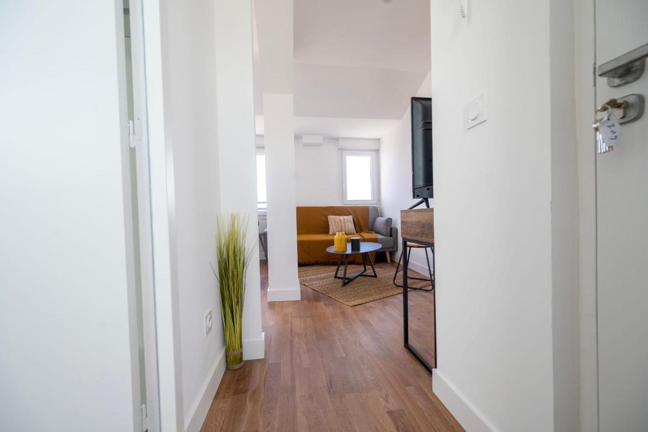 Le Poulorio 12 - T2 - Proche Gare - Dernier Etage By Locly Apartment Lorient Exterior photo