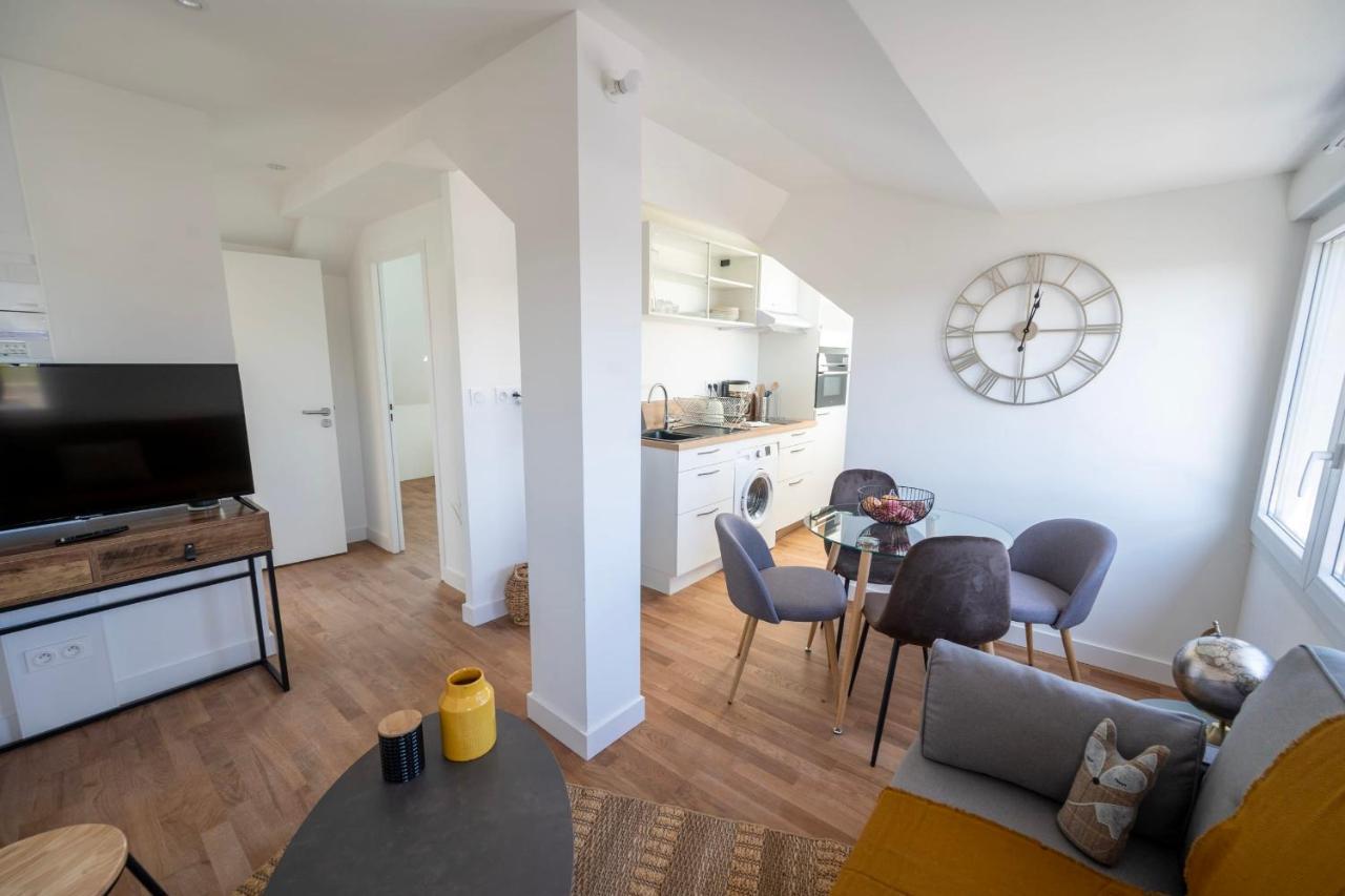 Le Poulorio 12 - T2 - Proche Gare - Dernier Etage By Locly Apartment Lorient Exterior photo