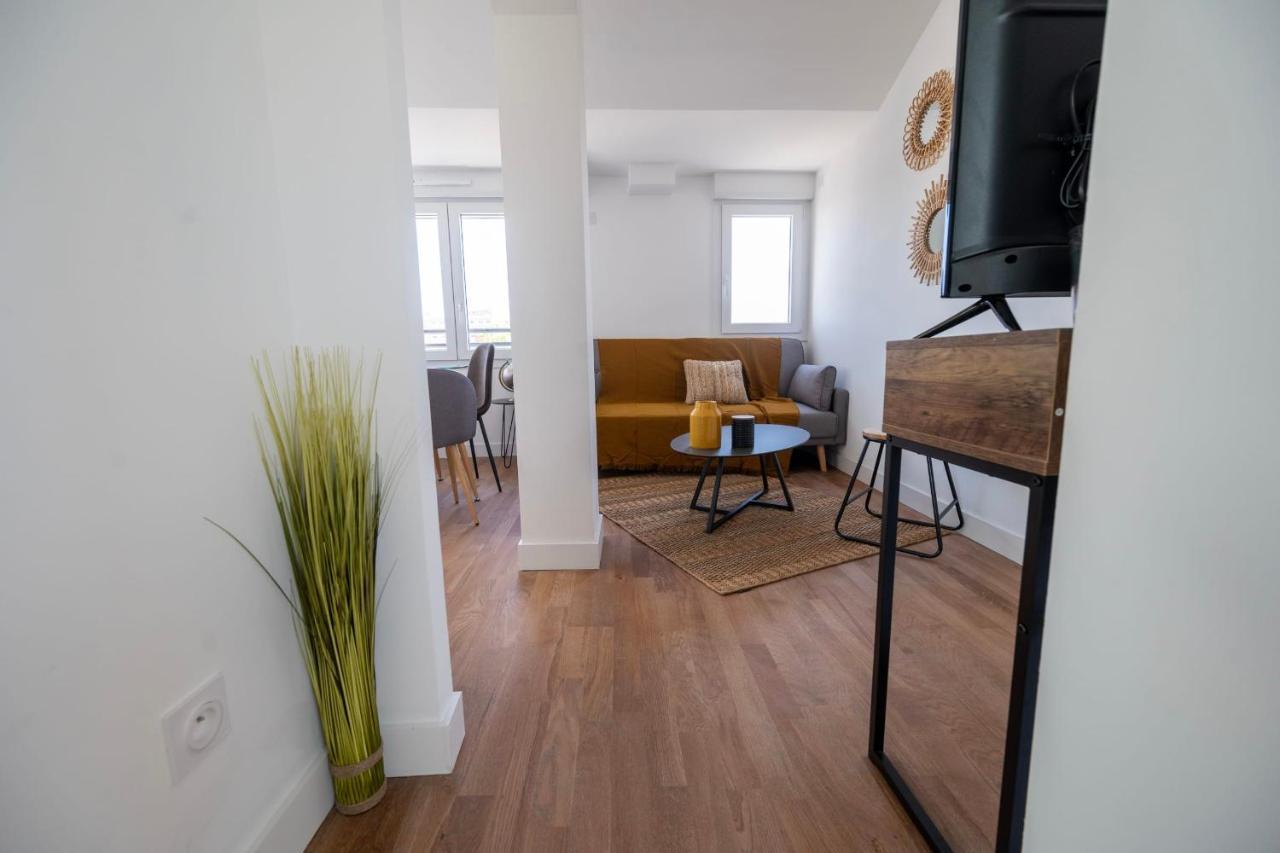 Le Poulorio 12 - T2 - Proche Gare - Dernier Etage By Locly Apartment Lorient Exterior photo